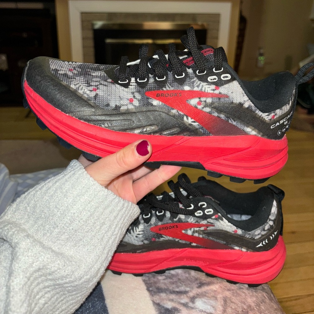 Brooks Sneakers